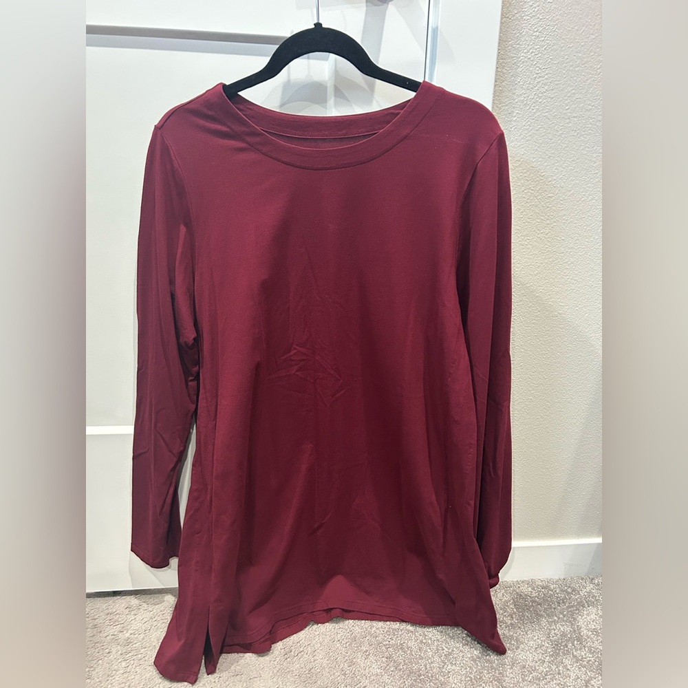 J.Jill Burgandy Luxe Supima Forward-Seam Tunic